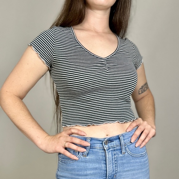 *SWS Essentials Green and Grey Stripped Baby T with Scalloped edges - Picture 1 of 8